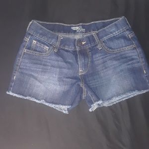 🌞 Old Navy Reg Size 2 The Diva Shorts